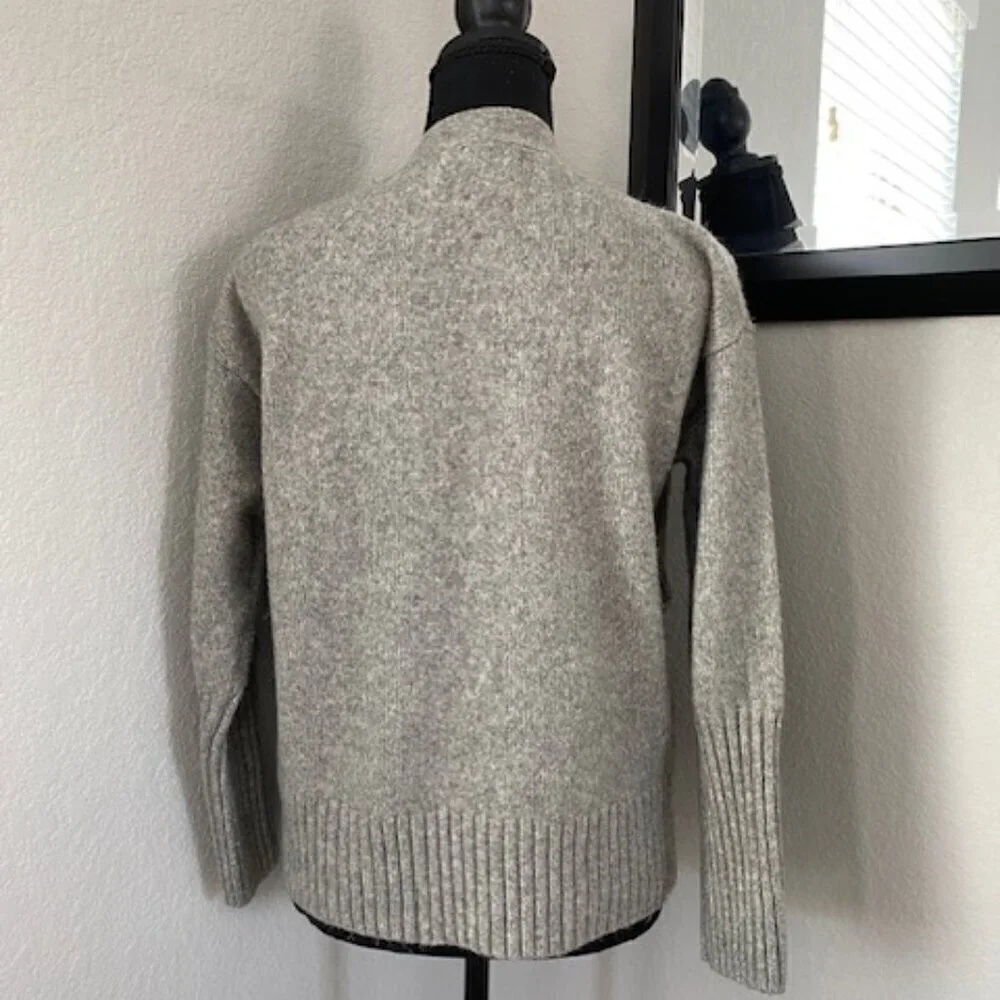 RACHEL ZOE Button Front Raw Hem Cardigan Sweater Gray Medium